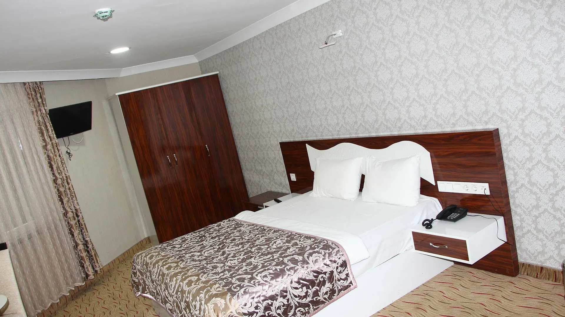 Sinan Hotel アンカラ
